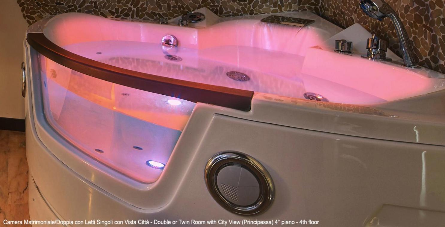 アレッツォ B＆B 52 セント Bed & Breakfast エクステリア 写真